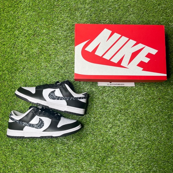 Nike Dunk Low ‘Black Paisley’ - Picture 6 of 6